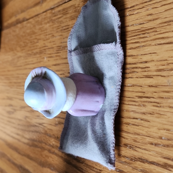 Avon American Fashion Thimble 1920's in box. - Picture 2 of 5